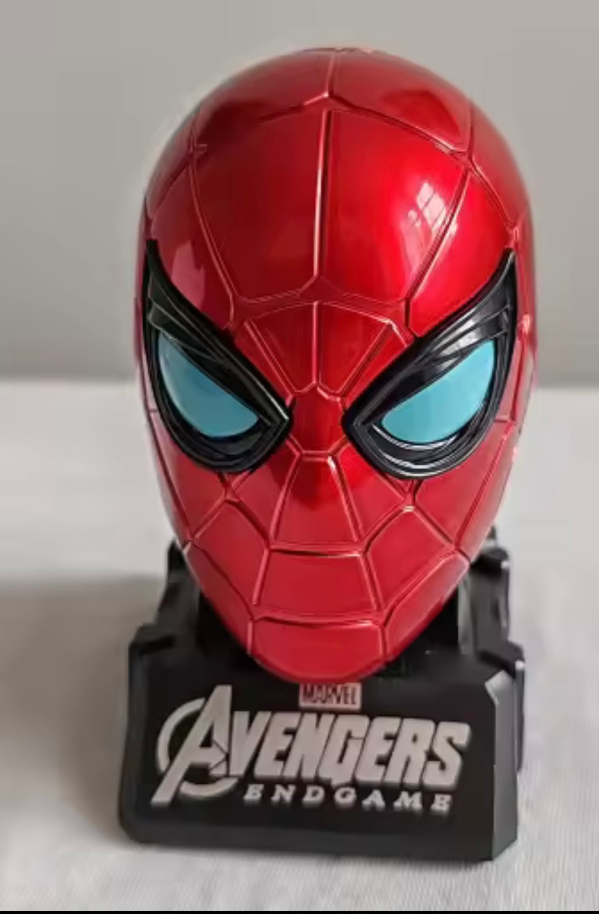 Action figure spider man